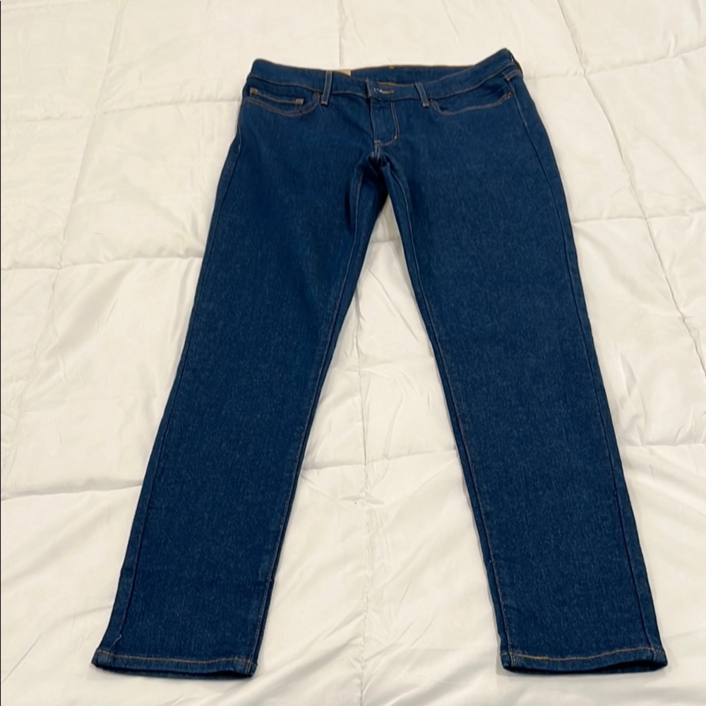 Levi’s Women’s Denim Blue 711 Skinny Jeans 29x30